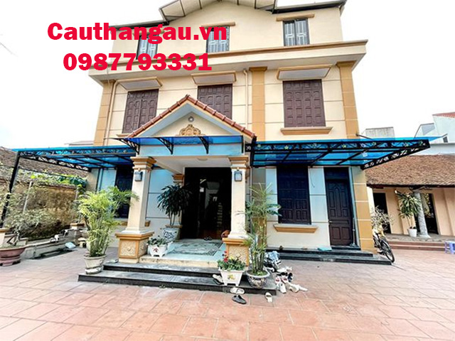 Mái che sắt nghệ thuật kính cường lực tại hà nội Mái che sắt nghệ thuật kính cường lực tại hà nội